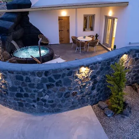 Olive Grove Villa Emporio (Santorini)