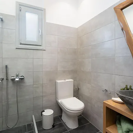 Olive Grove * Emporio (Santorini)