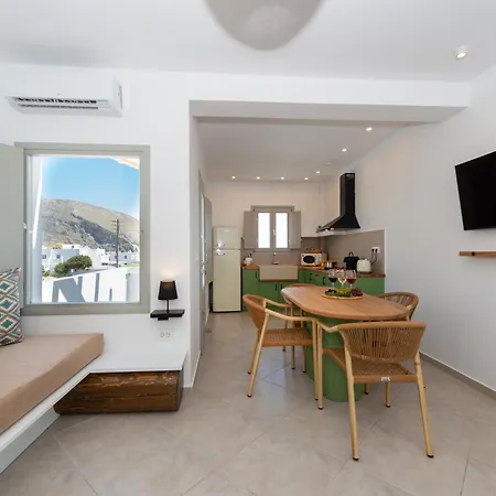 Olive Grove Emporio (Santorini)