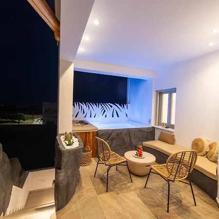 Villa Olive Grove Emporio (Santorini)