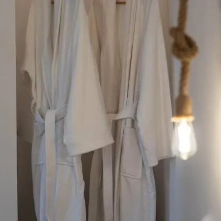 Olive Grove * Εμπορειό