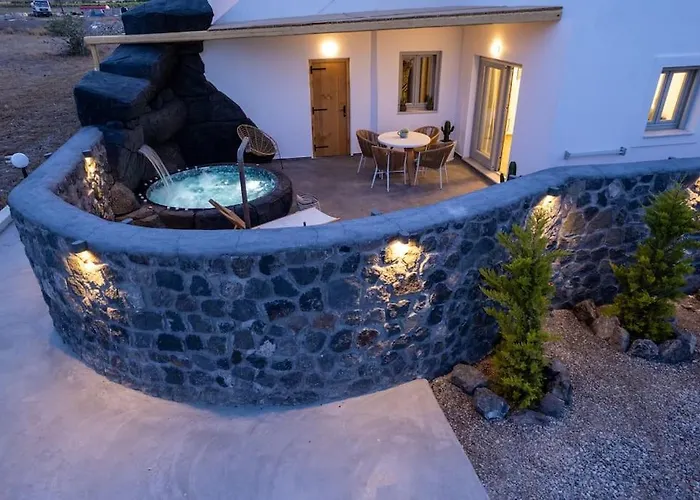 Olive Grove Villa Emporio (Santorini)