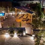 Olive Grove Emporio (Santorini)